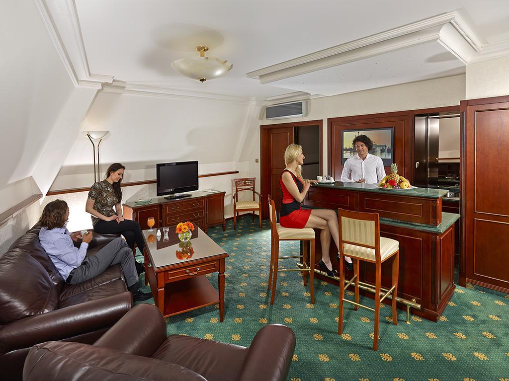 Stefanik Hotel 4*