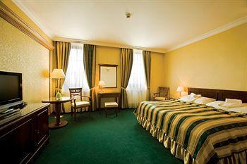 Hotel Stefanik 4*